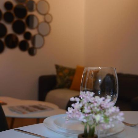 Hippe Studio In Historisch Gebouw In Oude Centrum Антверпен Екстериор снимка